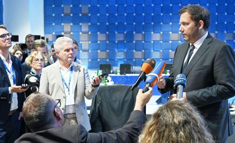 Lars Klingbeils Reise voller Herausforderungen