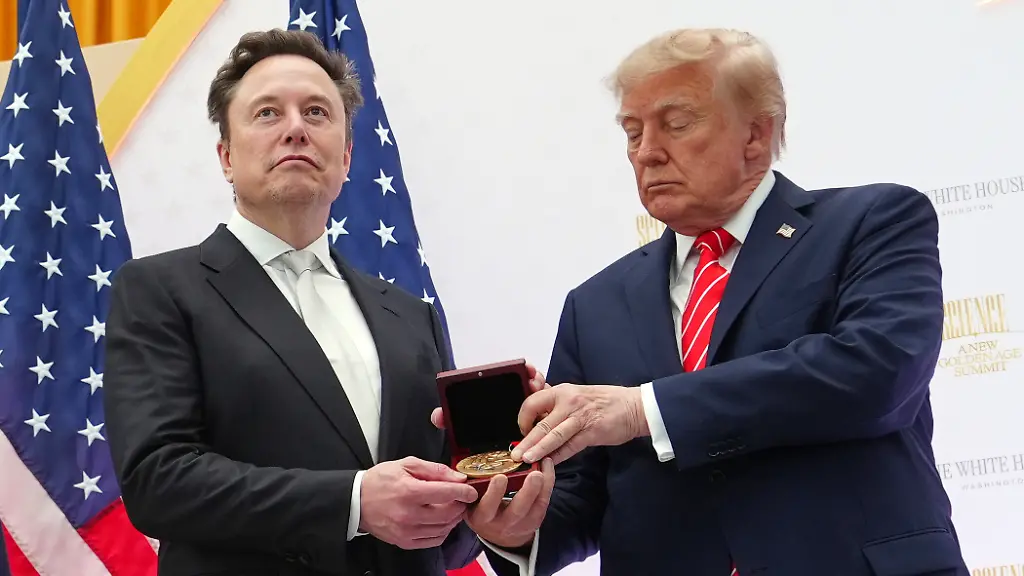 Elon Musk erhält National Medal of Science