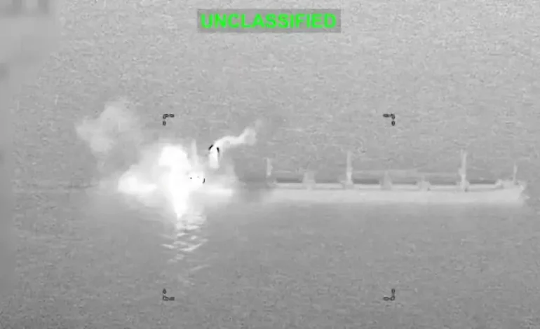 Eskalation im Golf von Oman: Angriff auf Frachtschiff