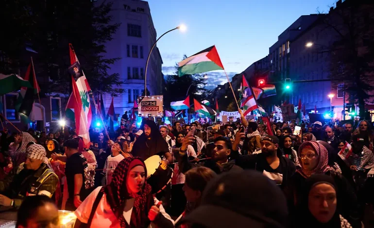 Festnahmen wegen Volksverhetzung in Berlin bei propalästinensischer Demonstration