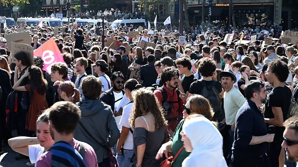 Bildungsproteste eskalieren in Frankreich