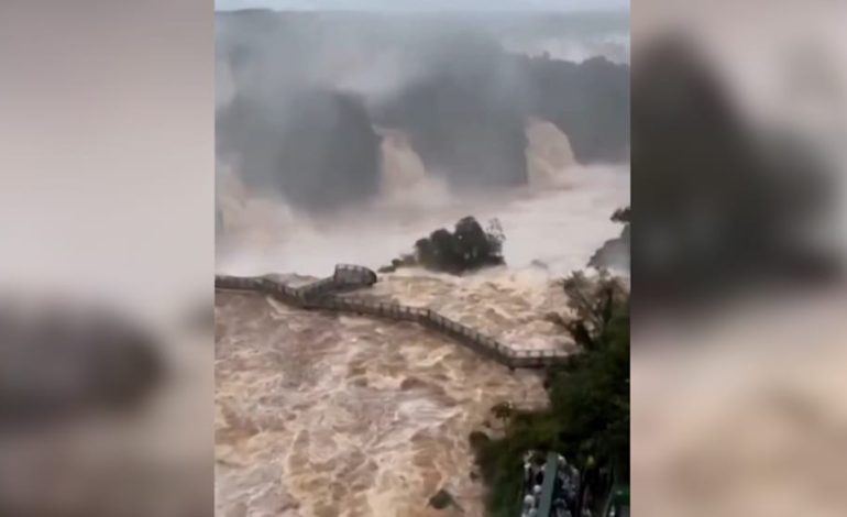 Naturgewalt am Iguazú: Wasserfälle wegen Hochwassergefahr gesperrt