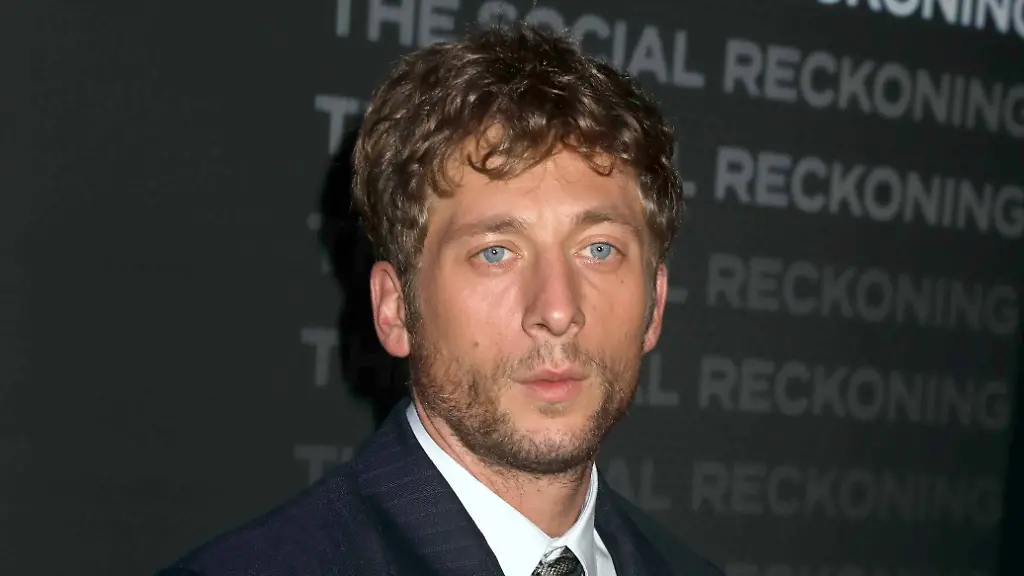 Romantisches Date und neuer Film: Jeremy Allen White in New York gesichtet