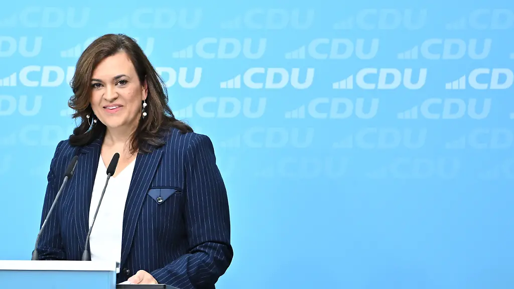 Union übt Druck auf Bas im Rentenreformvorhaben aus
