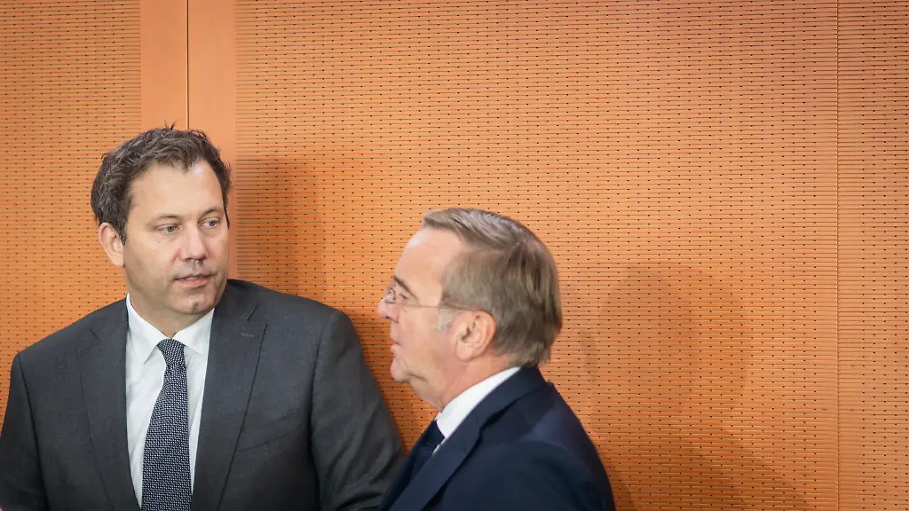 Pistorius weicht Fragen zum SPD-Vorsitz aus