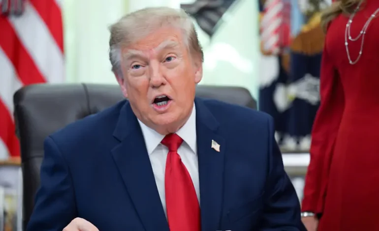 Trump kritisiert Begriff „Künstliche Intelligenz“ und fördert „Superintelligenz“
