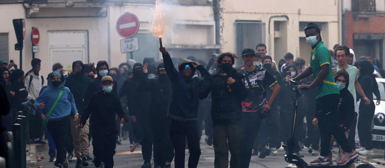 Schülerproteste in Frankreich: Forderung nach mehr Bildungsgeldern