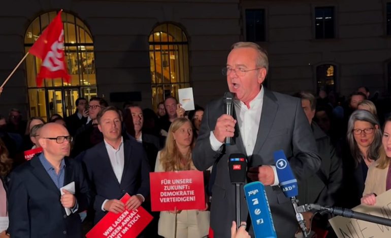 SPD-Protestmarsch gegen AfD am Bebelplatz
