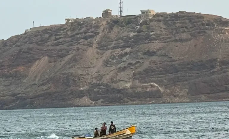 Huthi-Miliz greift Präsidentenpalast in Aden an