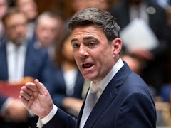 Britischer Premier Andy Burnham bietet Zusammenarbeit bei Kampfjet an